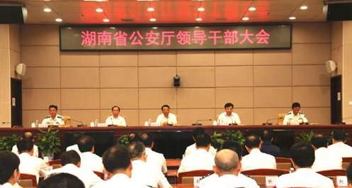 省提名_提名省辖市市委常委是什么意思_提名省人大代表10人